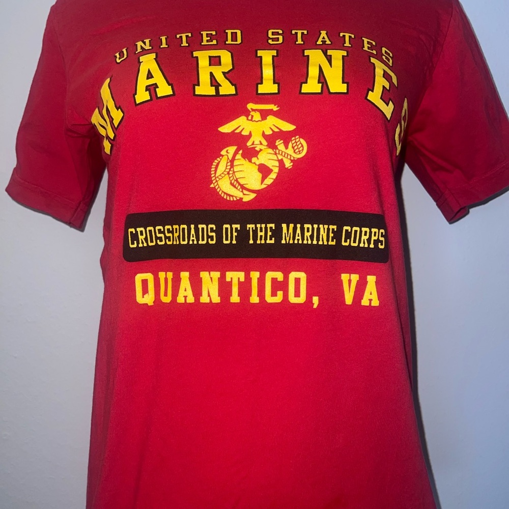 Red Marines Quantico T-Shirt